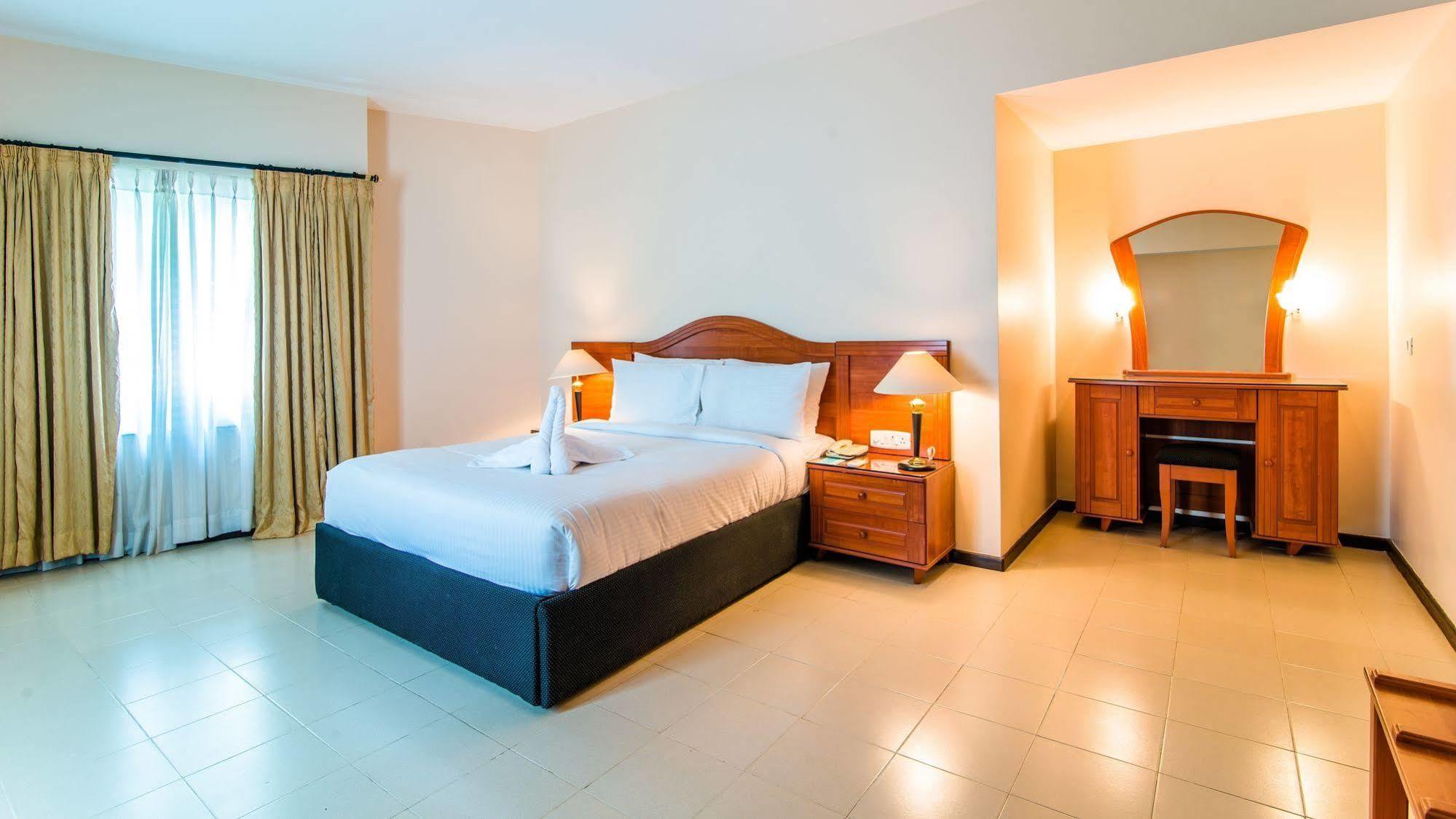 Halcyon Hotel Residences Koramangala - Bengaluru Zewnętrze zdjęcie